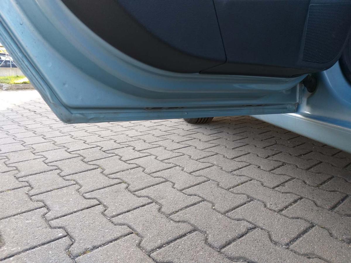Opel Astra H original Tür hinten links Eisbergblau Z21Y Kombi Rohbau Bj.2009